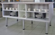 Küche in L-Form, Acryl Hochglanz Fronten weiß, Kücheninsel mit Spüle und Corian-Arbeitsplatten