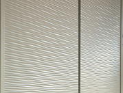 Eggersmann-Küche: Front Mattlack mit Wellenstruktur „Wave“, Farbe Icy White 2