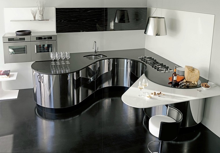 Italienische Designerküche mit Küchenoberfläche in Edelstahl poliert (Aster Cucine Domina Acciaio)